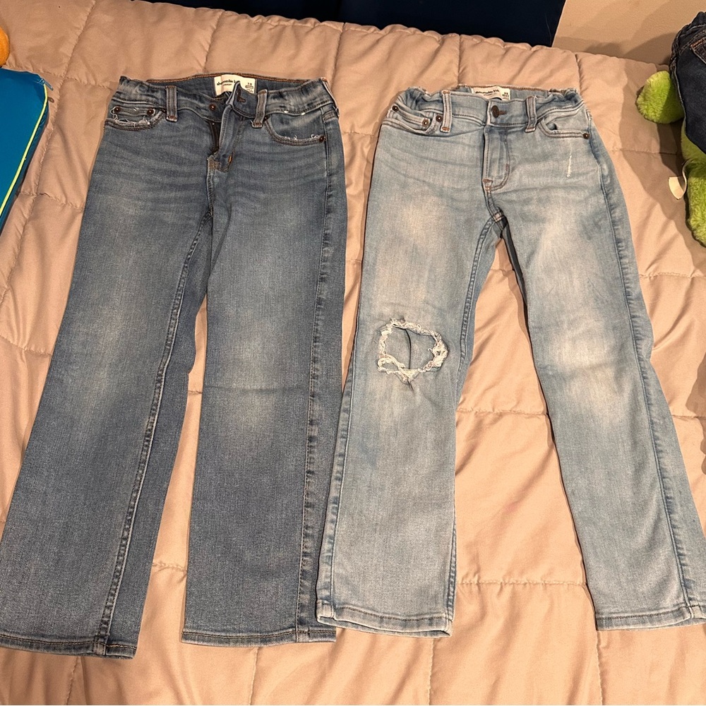 Abercrombie Kids Boys Straight Jeans 7/8
Two for $35